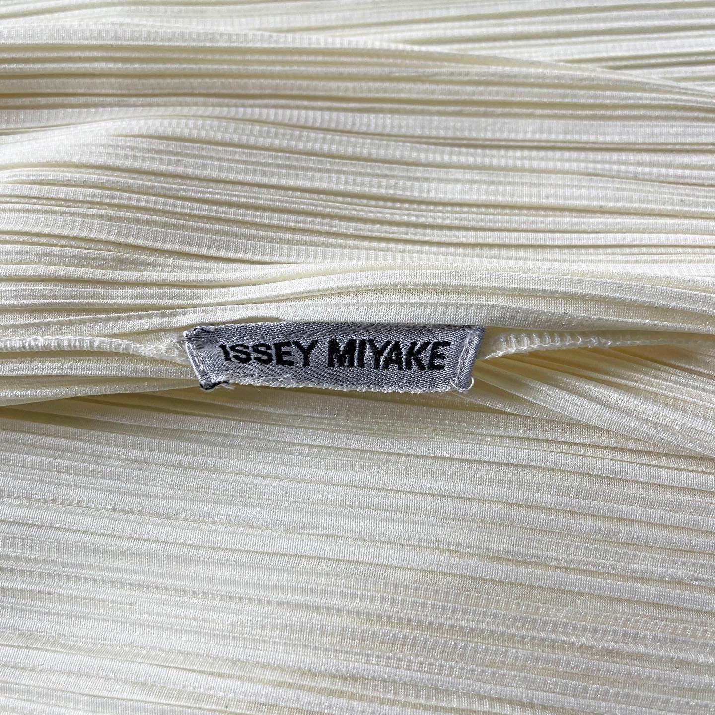 ISSEY MIYAKE PLEATS PLEASE - ISSEY MIYAKE PLEATS PLEASE Blouse - AVVIIVVA.COM