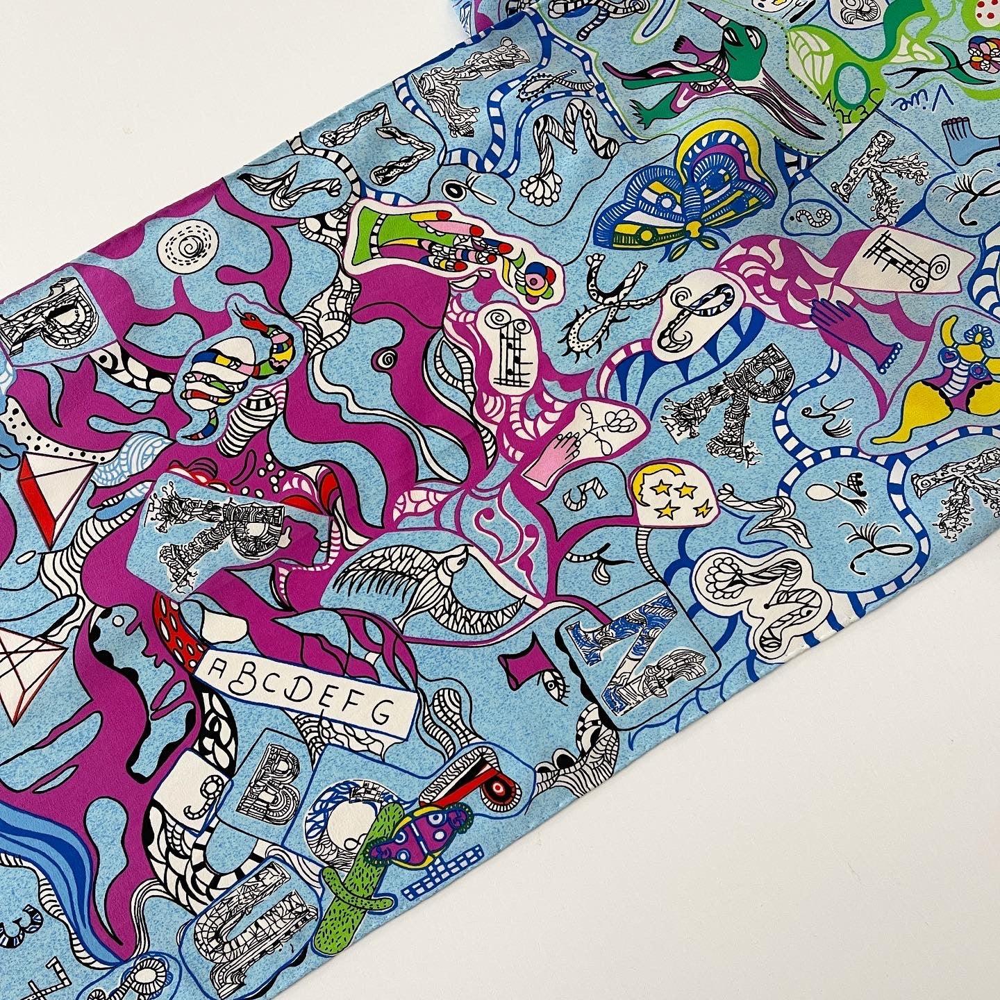 NIKI DE SAINT PHALLE - NIKI DE SAINT PHALLE L'Alphabet Silk Scarf - AVVIIVVA.COM