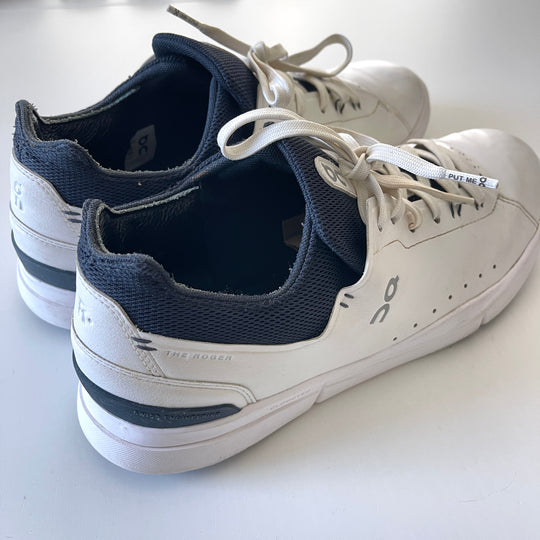 ON CLOUD - ON The Roger Sneakers - AVVIIVVA.COM