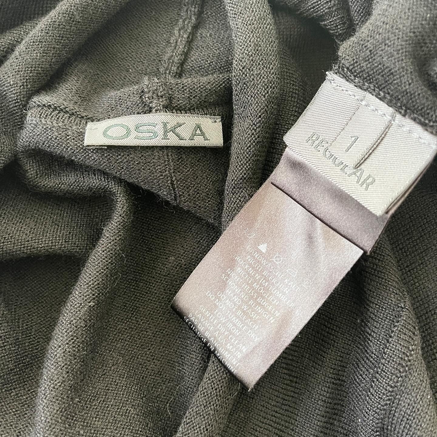 OSKA - OSKA Sweater - AVVIIVVA.COM