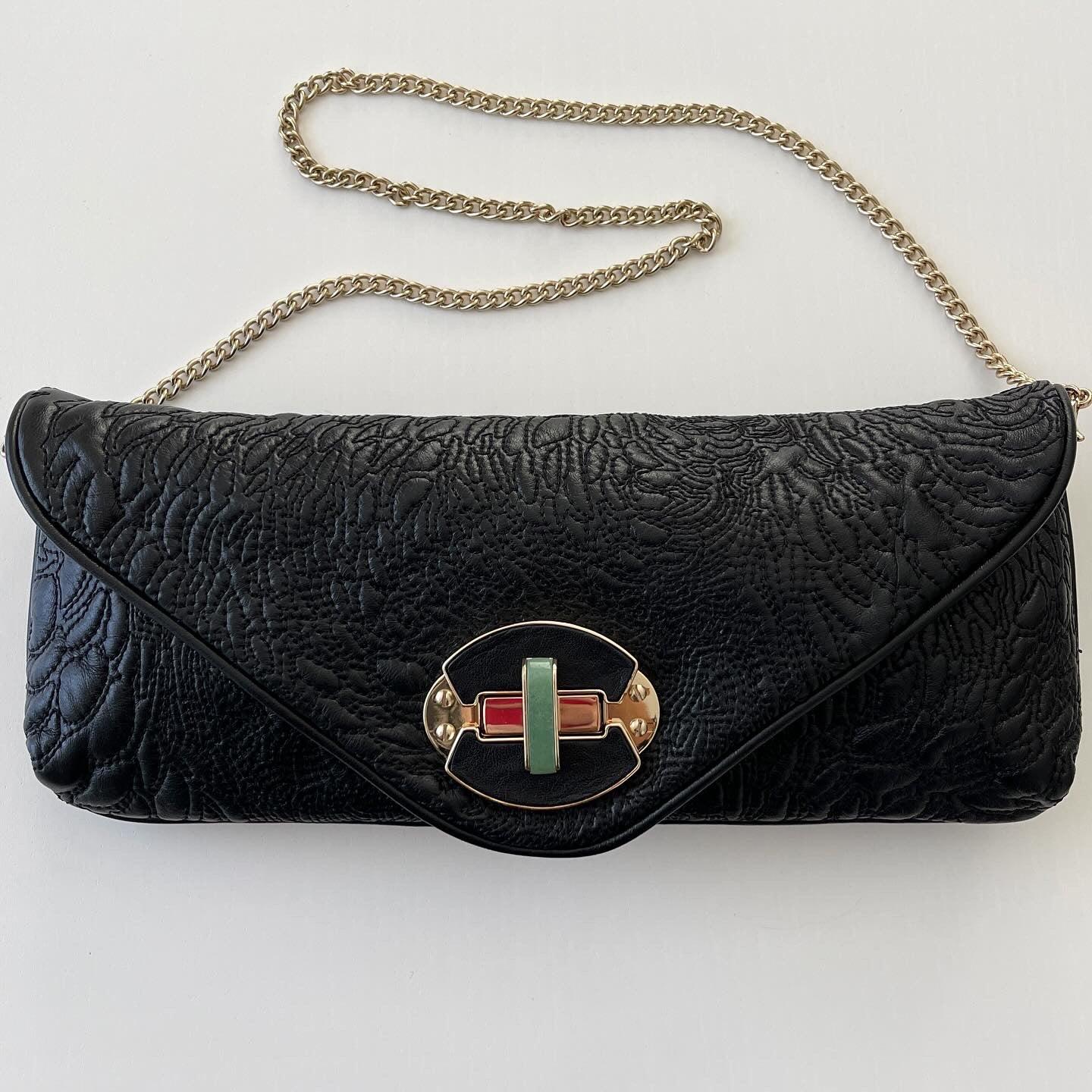 SHANGHAI TANG - SHANGHAI TANG Leather Handbag With Jade - AVVIIVVA.COM