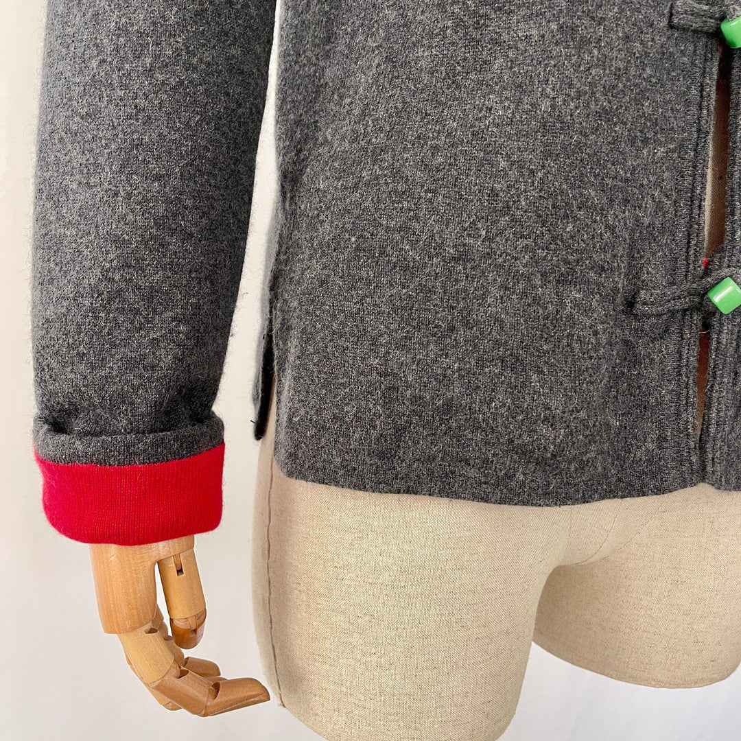SHANGHAI TANG - SHANGHAI TANG Reversible Cashmere Cardigan with Jade - AVVIIVVA.COM