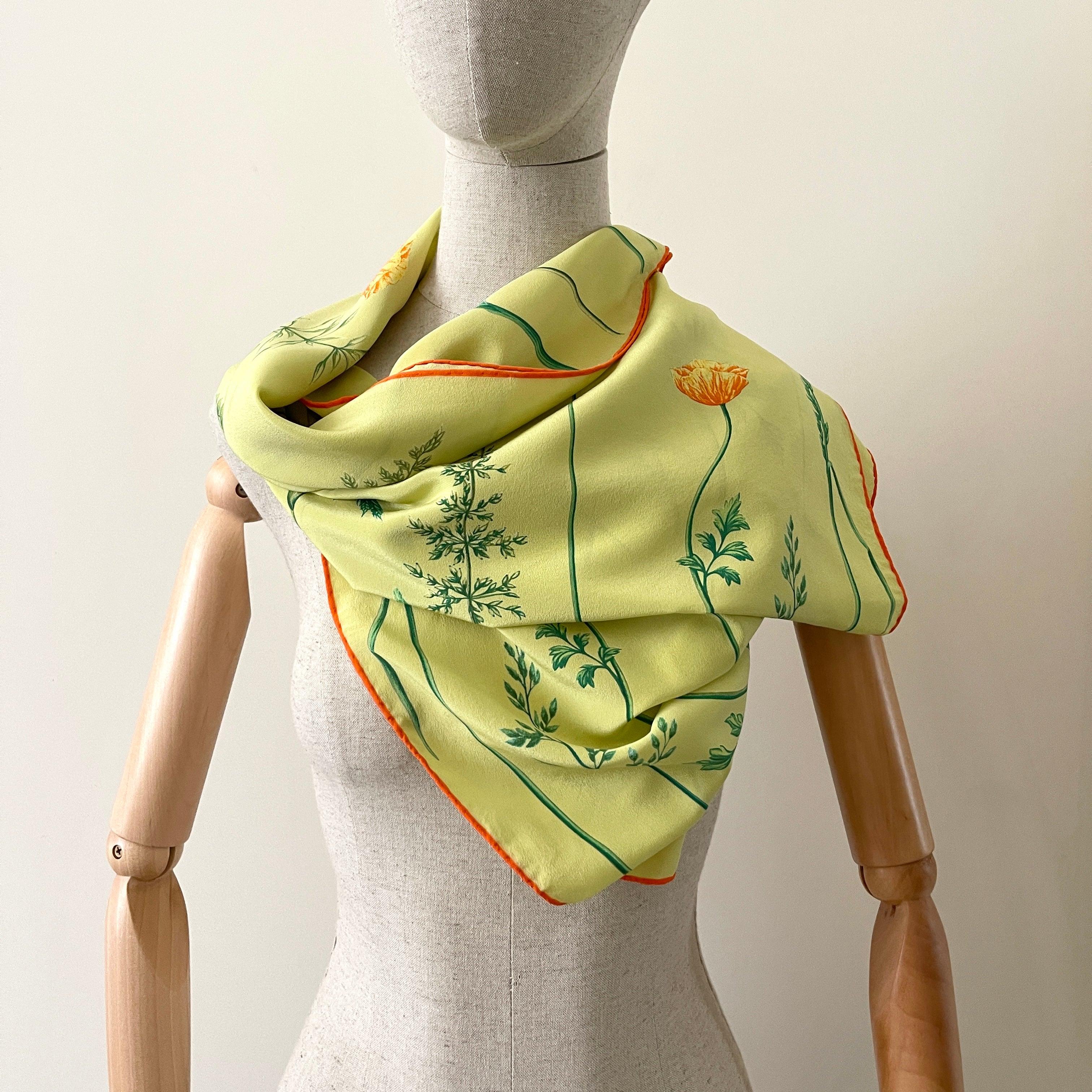 FABRIC FRONTLINE - FABRIC FRONTLINE Scarf - AVVIIVVA.COM