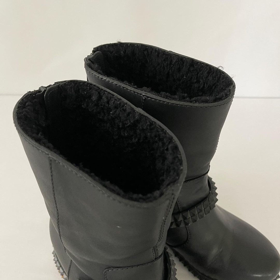 FENDI - FENDI Boots - AVVIIVVA.COM