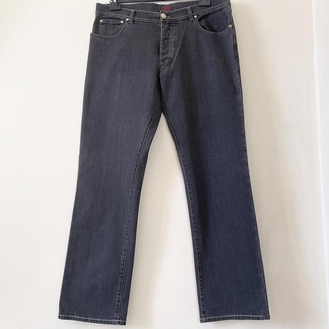FERU - FERU Jeans - AVVIIVVA.COM
